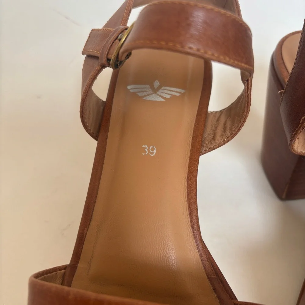 Fortress of Inca Hannah Sandals Tan Brown Block Heels Ankle Strap Leather 39 8.5